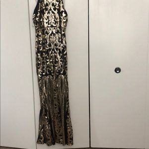 Gold sequin dress!